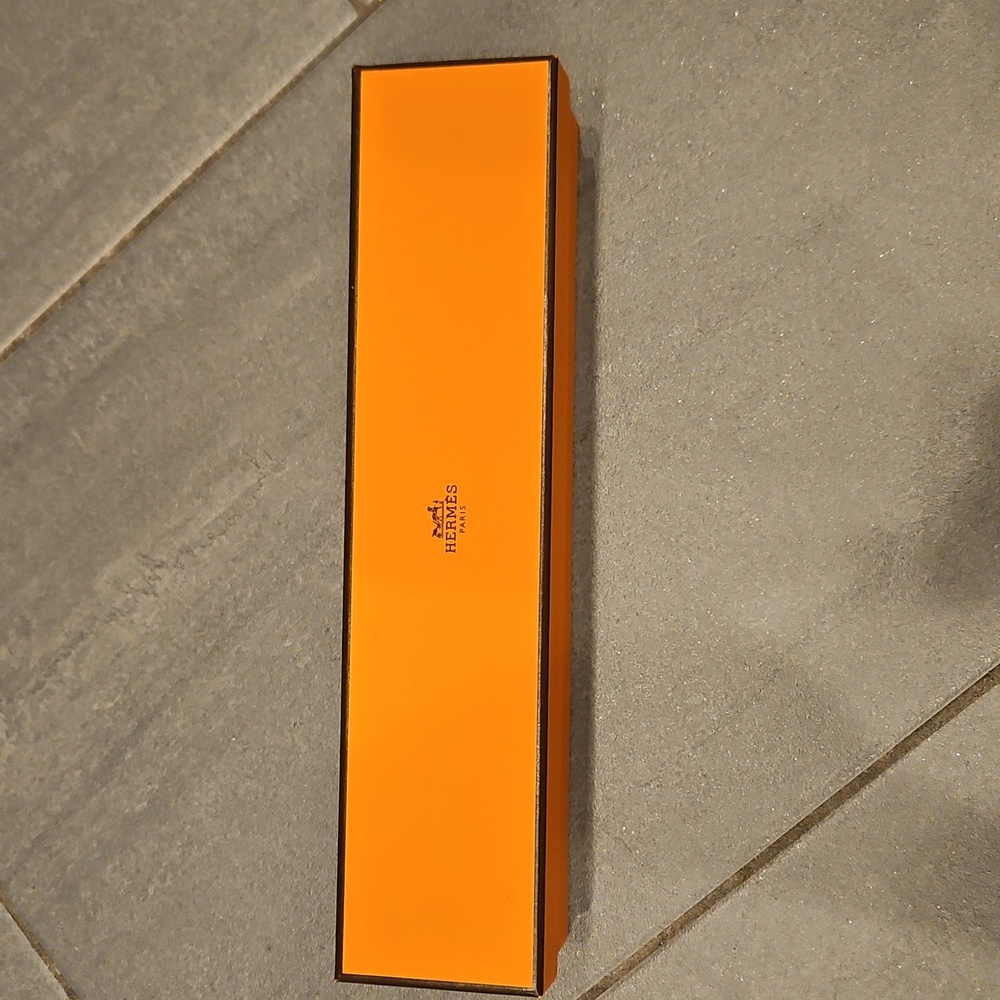 AUTHENTIC HERMES PARIS JEWELRY BRACELET WATCH GIFT BOX 10.5" X 2.5" X 2.5"